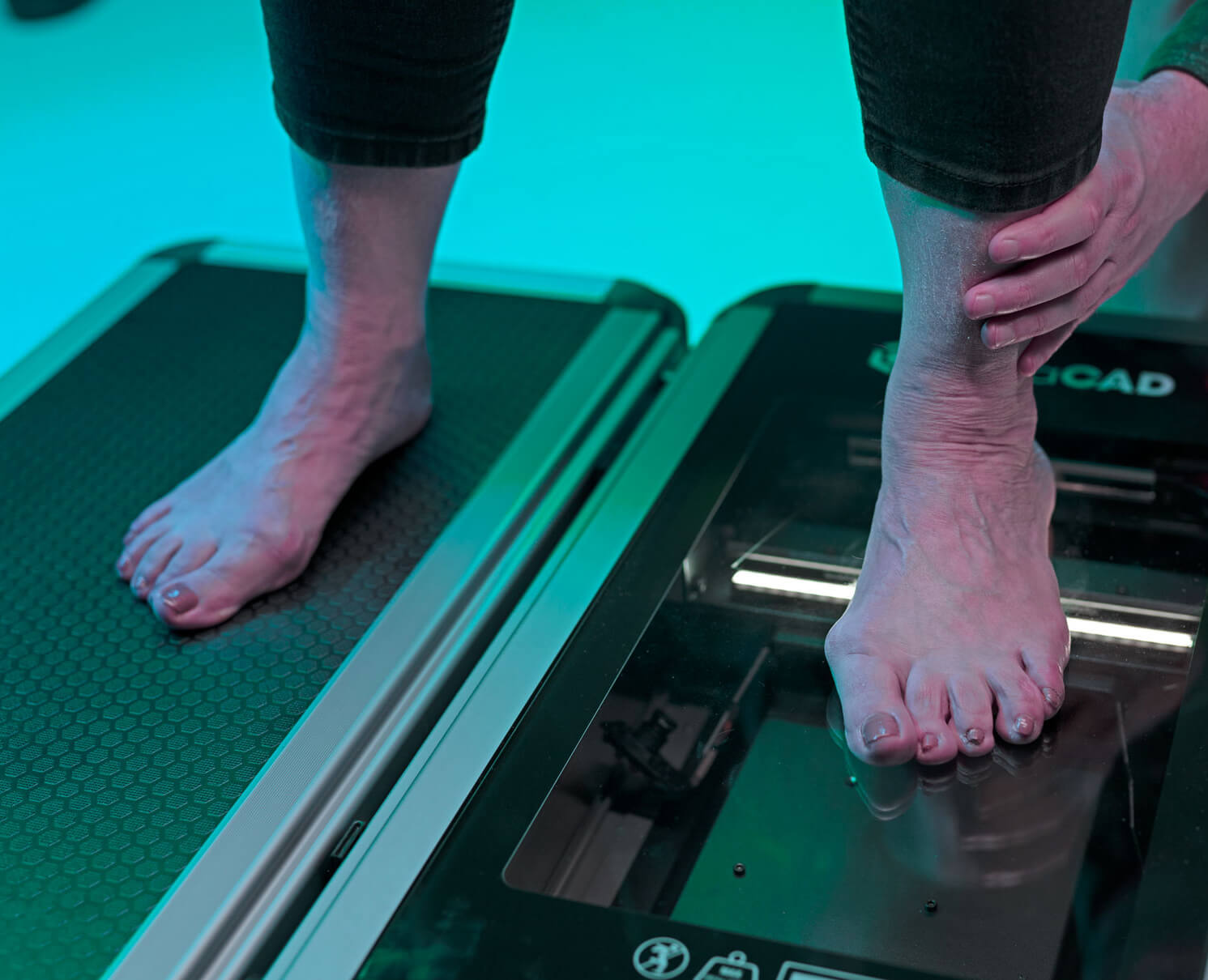 3D Foot Scanner | LX800 Plus by LutraCAD